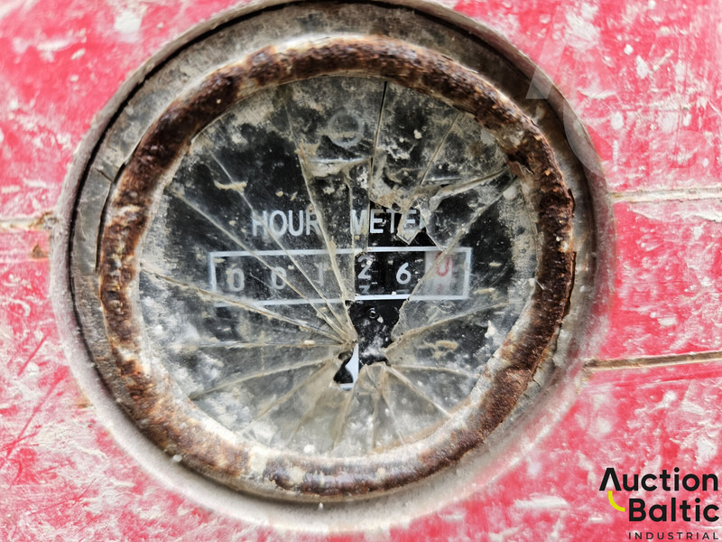 MAGNI ES1008E - Ножничный подъемник: фото 5 MAGNI ES1008E - Ножничный подъемник: фото 5