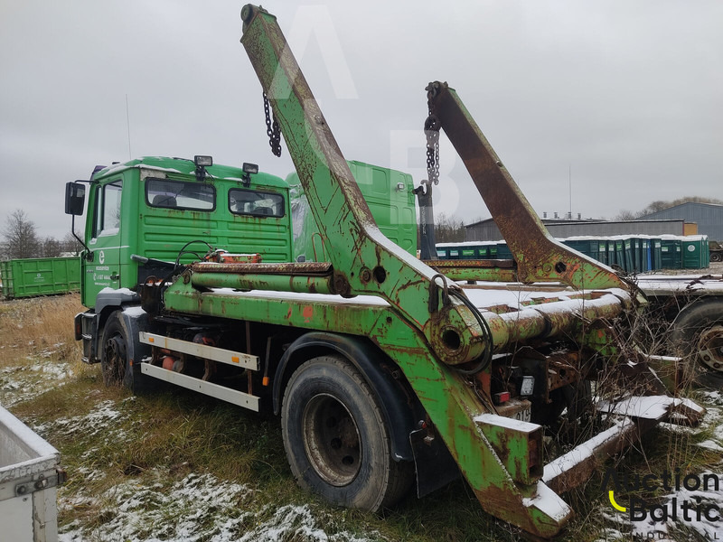 MAN 18.284 - Портальный бункеровоз: фото 4 MAN 18.284 - Портальный бункеровоз: фото 4