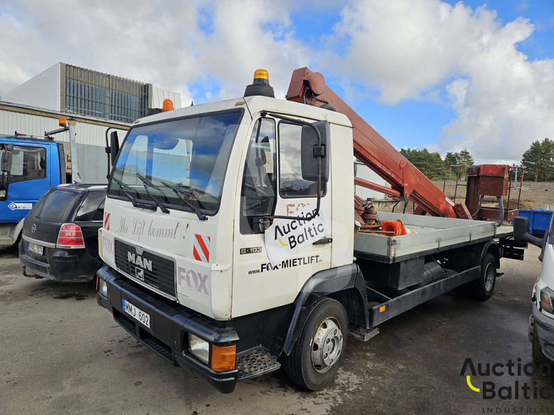 MAN 8.103 - Грузовик с подъемником: фото 1 MAN 8.103 - Грузовик с подъемником: фото 1