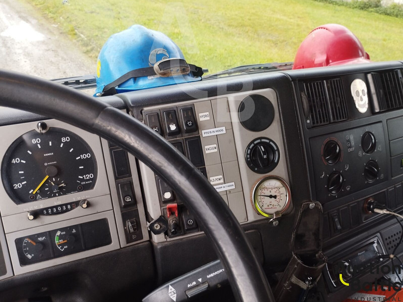 Ассенизатор MAN T 46: фото 9