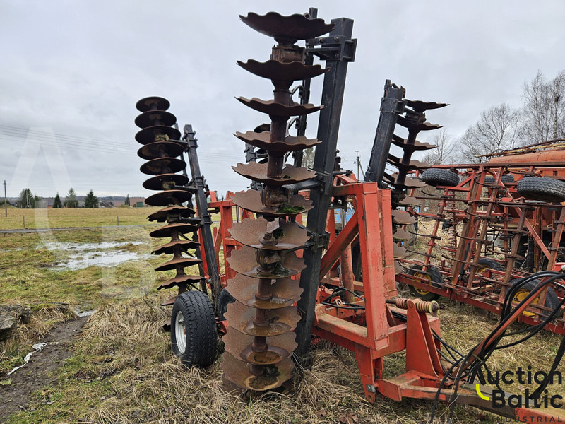 Massey Ferguson Ferguson - Дисковая борона: фото 5 Massey Ferguson Ferguson - Дисковая борона: фото 5