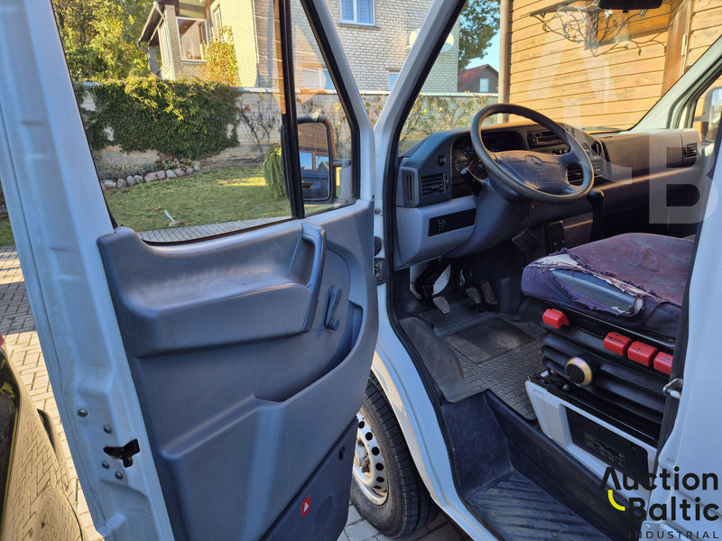 Mercedes-Benz 300-serie 312 D - Цельнометаллический фургон: фото 5 Mercedes-Benz 300-serie 312 D - Цельнометаллический фургон: фото 5