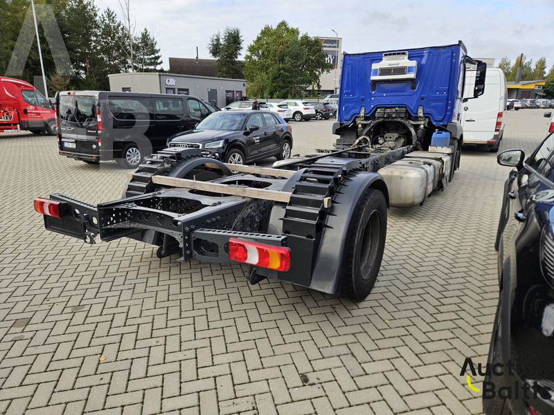 Mercedes-Benz Actros 1843 - Грузовик-шасси: фото 5 Mercedes-Benz Actros 1843 - Грузовик-шасси: фото 5