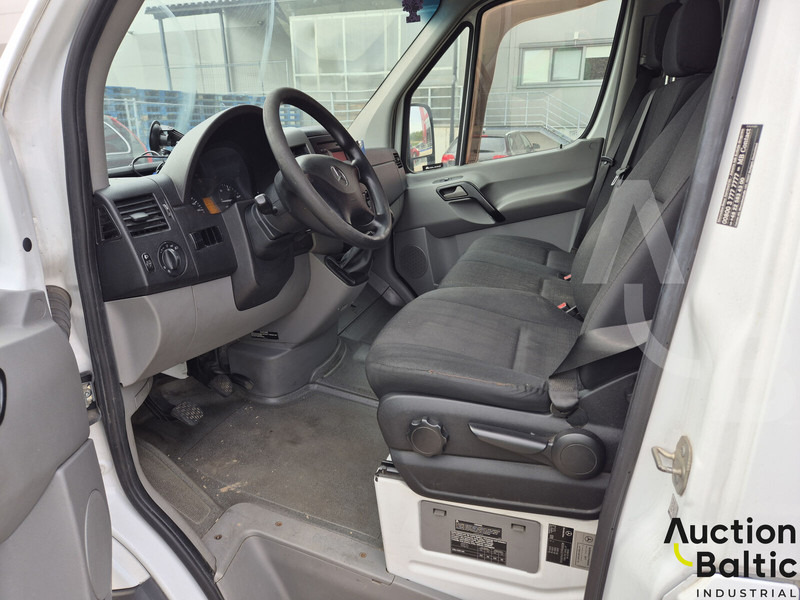 Mercedes-Benz Sprinter 314 - Цельнометаллический фургон: фото 5 Mercedes-Benz Sprinter 314 - Цельнометаллический фургон: фото 5