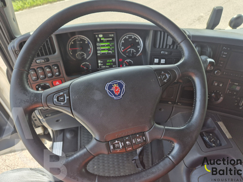 Грузовик-шасси Scania P 450: фото 7