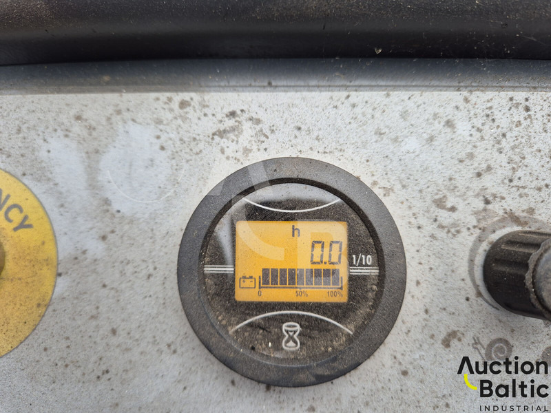 Подметально-уборочная машина TSM Aria 240: фото 6 Подметально-уборочная машина TSM Aria 240: фото 6