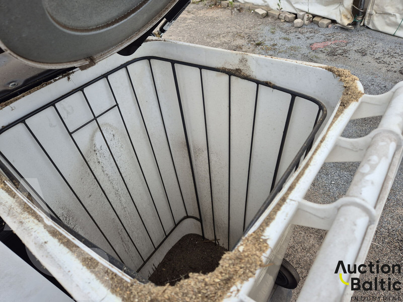 Подметально-уборочная машина TSM Aria 240: фото 13 Подметально-уборочная машина TSM Aria 240: фото 13