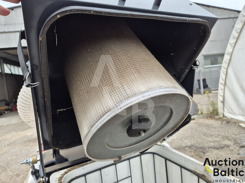 Подметально-уборочная машина TSM Aria 240: фото 11 Подметально-уборочная машина TSM Aria 240: фото 11