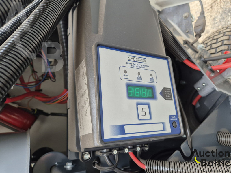 Подметально-уборочная машина TSM Aria 240: фото 19 Подметально-уборочная машина TSM Aria 240: фото 19