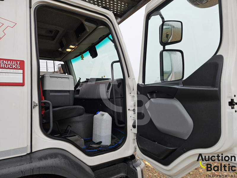 Тягач Renault Rimo Adero 1 R: фото 6 Тягач Renault Rimo Adero 1 R: фото 6