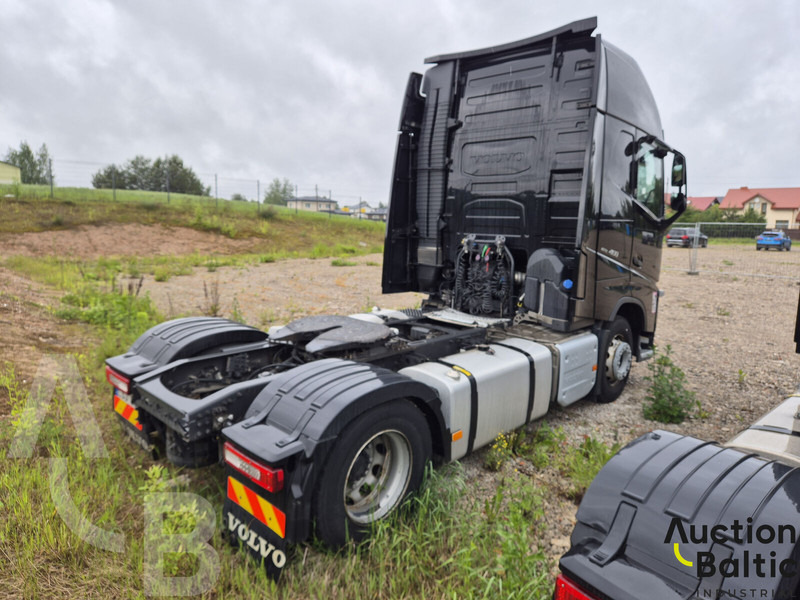 Volvo FH460 - Тягач: фото 3 Volvo FH460 - Тягач: фото 3