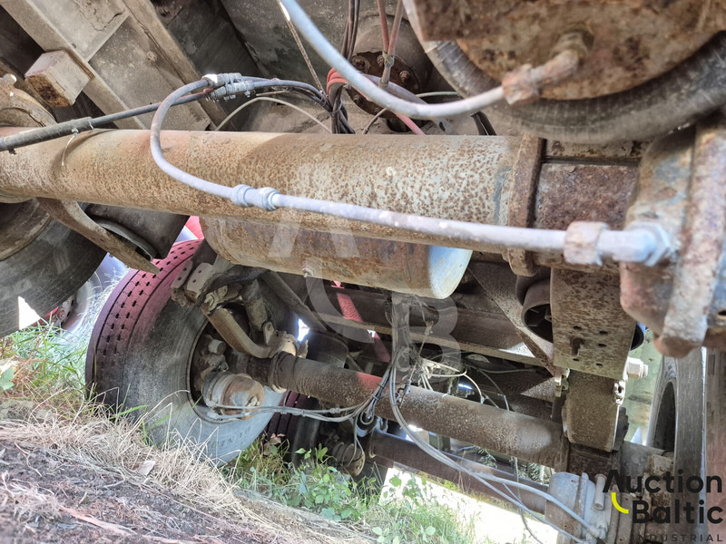 VAN DEN DIJSSEL VD 32.120 - Полуприцеп-цистерна: фото 5 VAN DEN DIJSSEL VD 32.120 - Полуприцеп-цистерна: фото 5