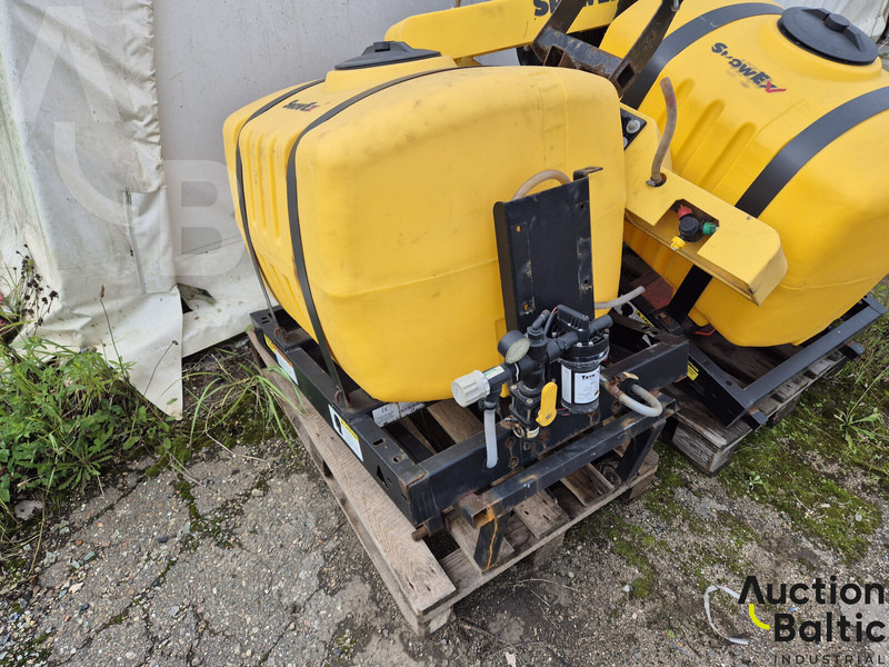 Подметально-уборочная машина Vitra 2037 Economy: фото 17