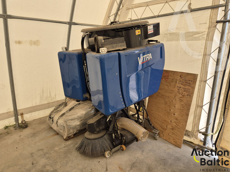 Подметально-уборочная машина Vitra 2037 Economy: фото 16