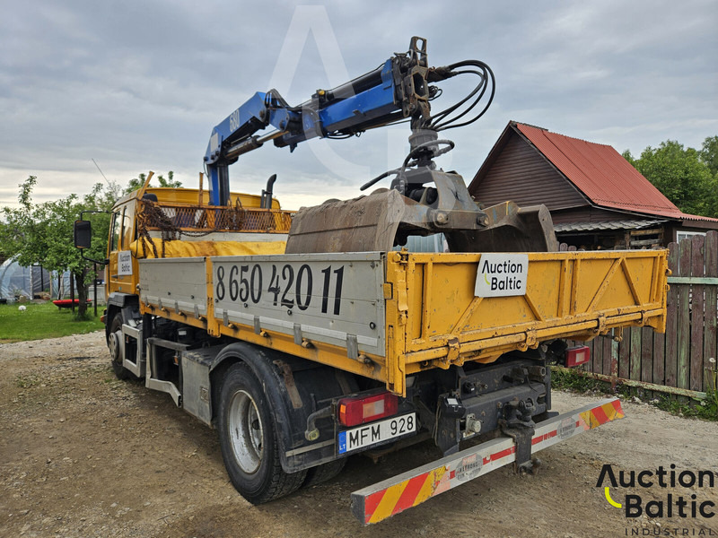 Volvo FL6 250 - Грузовик бортовой/ Платформа, Автоманипулятор: фото 3 Volvo FL6 250 - Грузовик бортовой/ Платформа, Автоманипулятор: фото 3