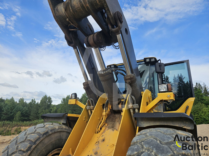 Колёсный погрузчик Volvo L 180 G: фото 13