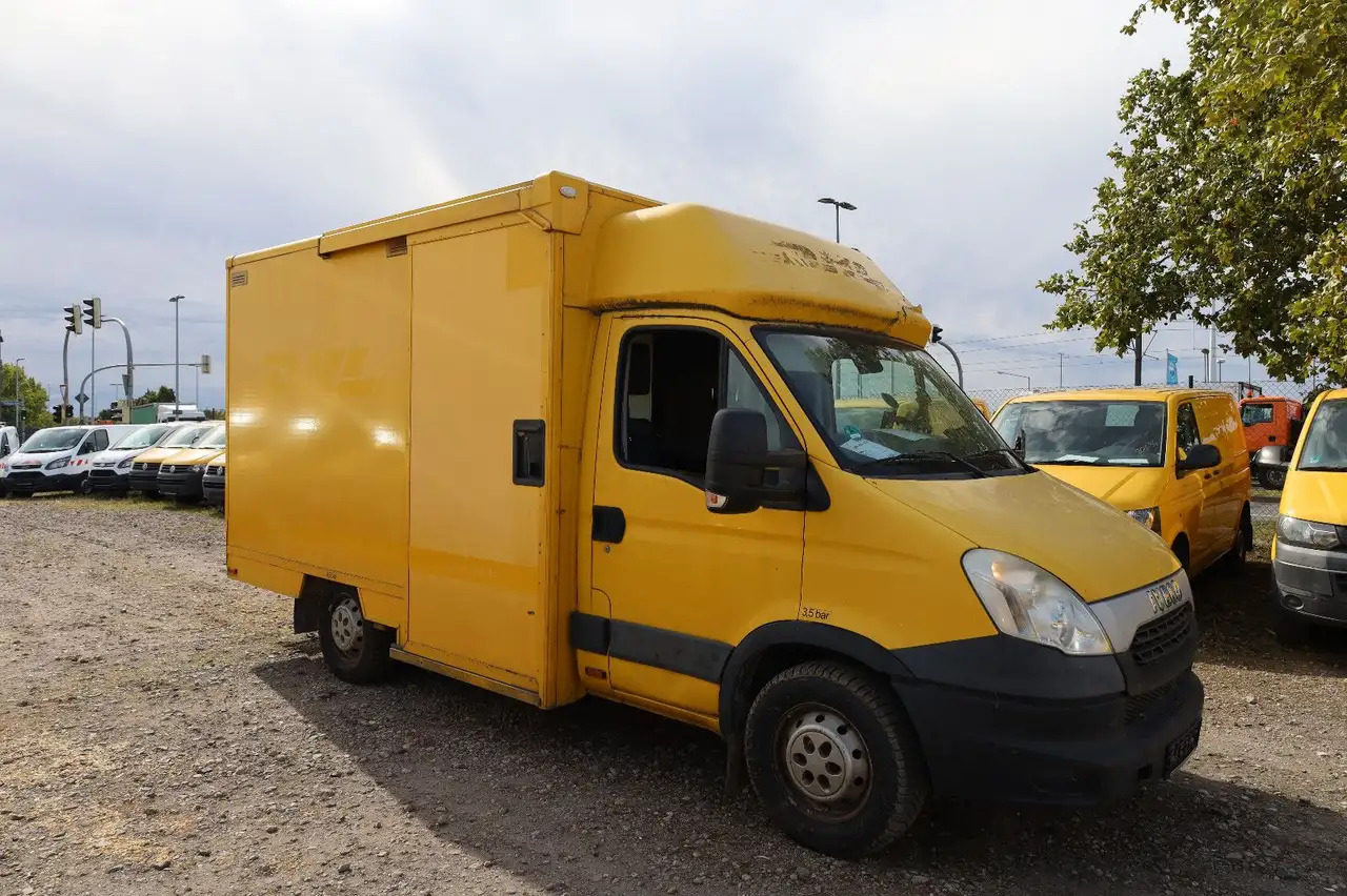 Iveco Daily/ EU5/ 1. Hand/ Postfahrtzeug/KURZ - Легковой автомобиль: фото 1 Iveco Daily/ EU5/ 1. Hand/ Postfahrtzeug/KURZ - Легковой автомобиль: фото 1
