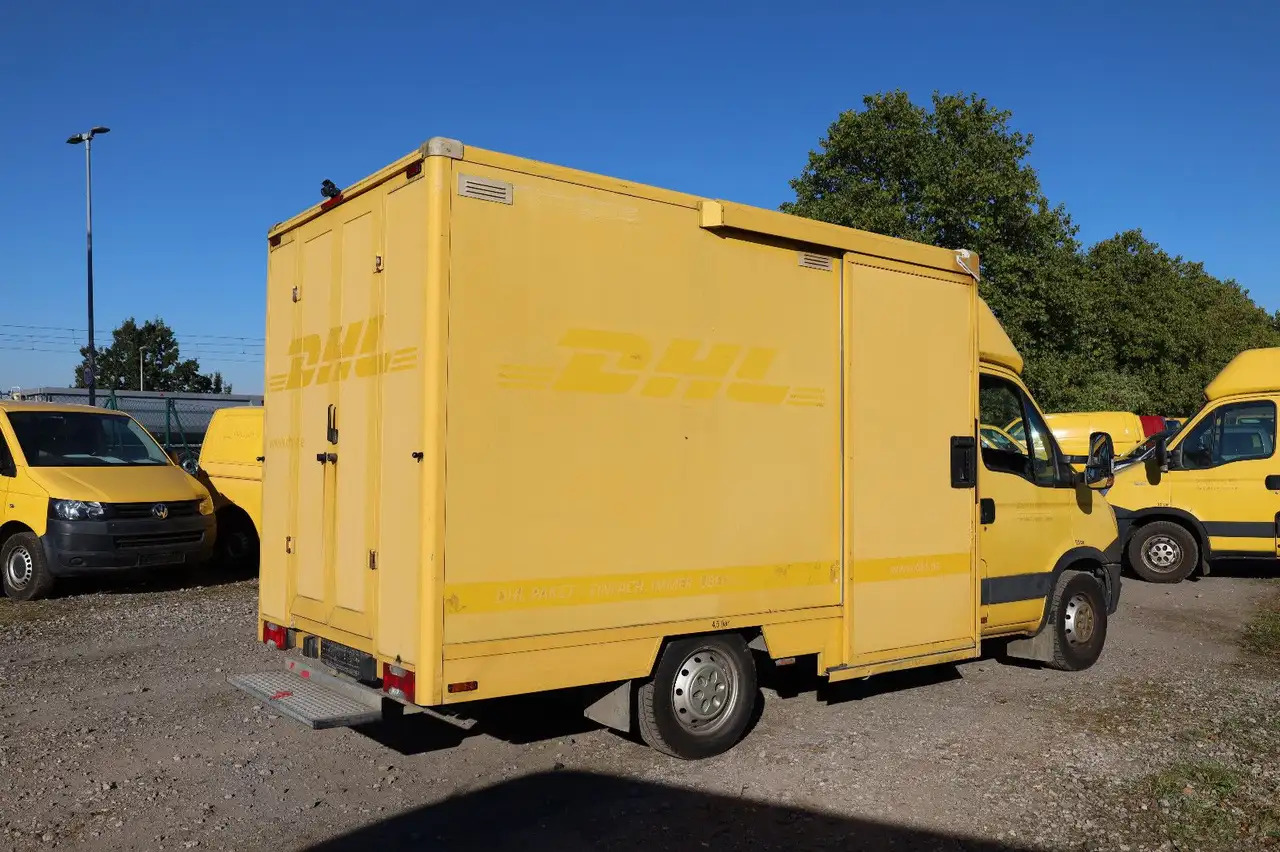 Iveco Daily/ Regalsystem/Luftfeder/KURZ/1. Hand - Фургон с закрытым кузовом: фото 3 Iveco Daily/ Regalsystem/Luftfeder/KURZ/1. Hand - Фургон с закрытым кузовом: фото 3