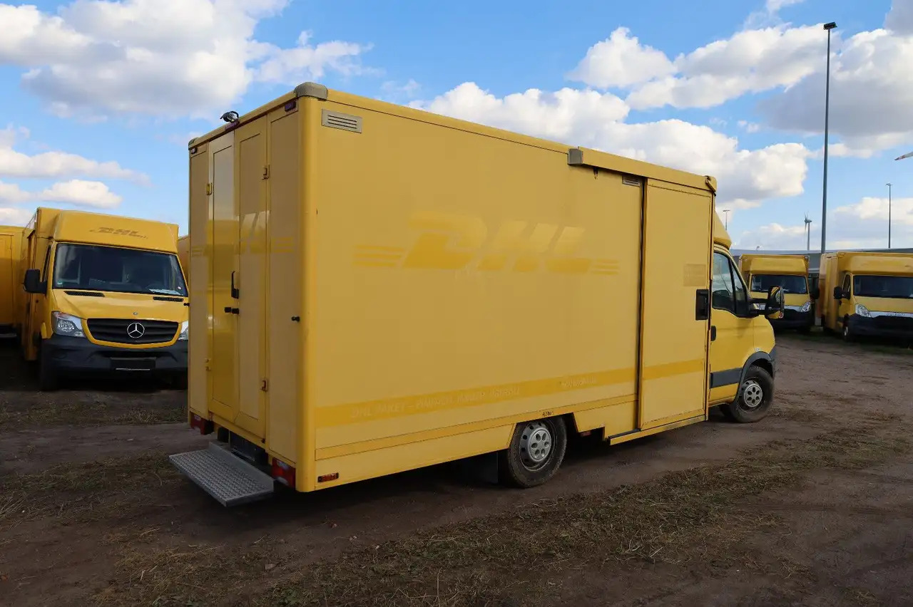 Iveco IS35SI2AA Daily/ Regalsystem/Luftfeder/1. Hand - Фургон с закрытым кузовом: фото 4 Iveco IS35SI2AA Daily/ Regalsystem/Luftfeder/1. Hand - Фургон с закрытым кузовом: фото 4