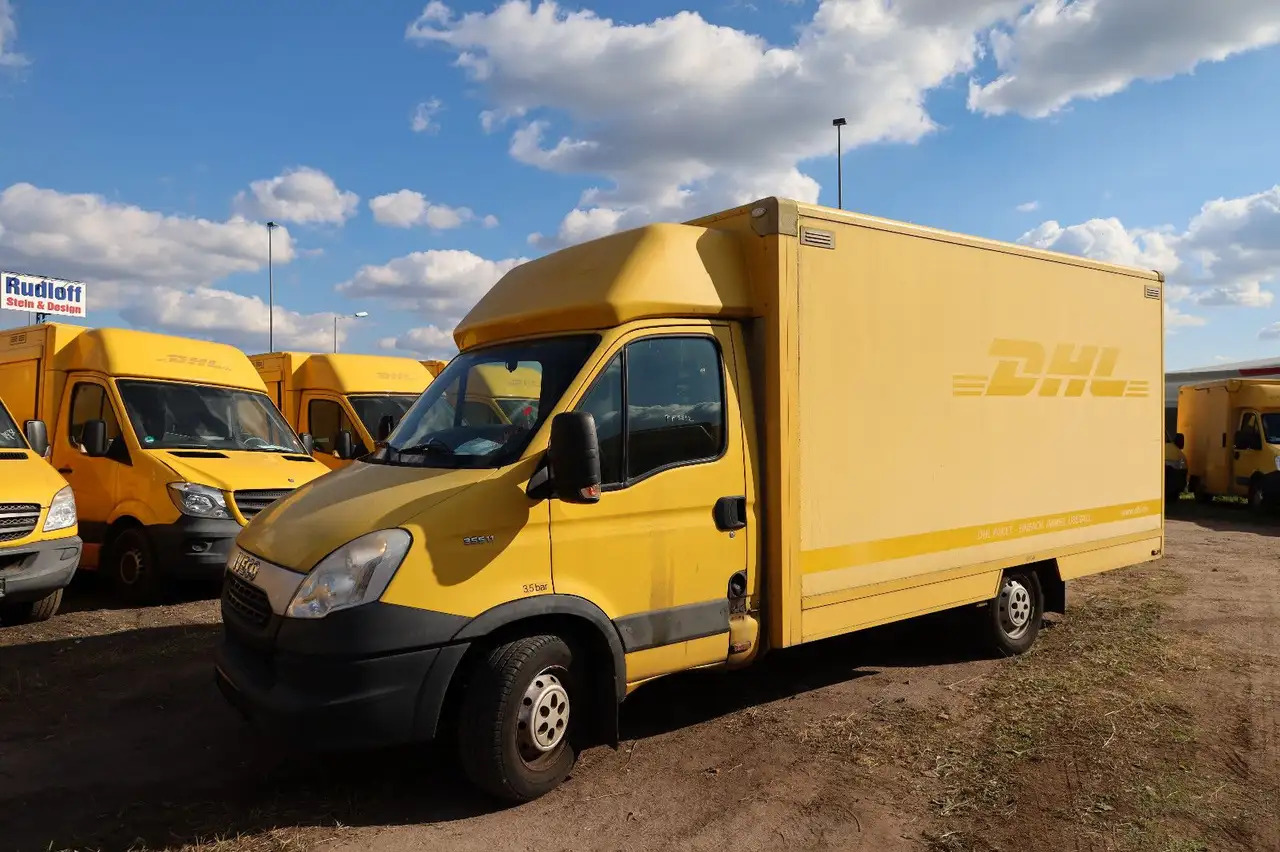 Iveco IS35SI2AA Daily/ Regalsystem/Luftfeder/1. Hand/ - Фургон с закрытым кузовом: фото 3 Iveco IS35SI2AA Daily/ Regalsystem/Luftfeder/1. Hand/ - Фургон с закрытым кузовом: фото 3