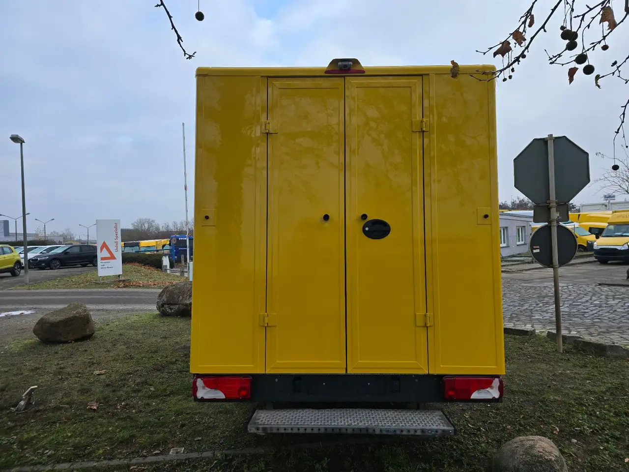 Mercedes-Benz Sprinter II Pritsche - Легковой автомобиль: фото 5 Mercedes-Benz Sprinter II Pritsche - Легковой автомобиль: фото 5