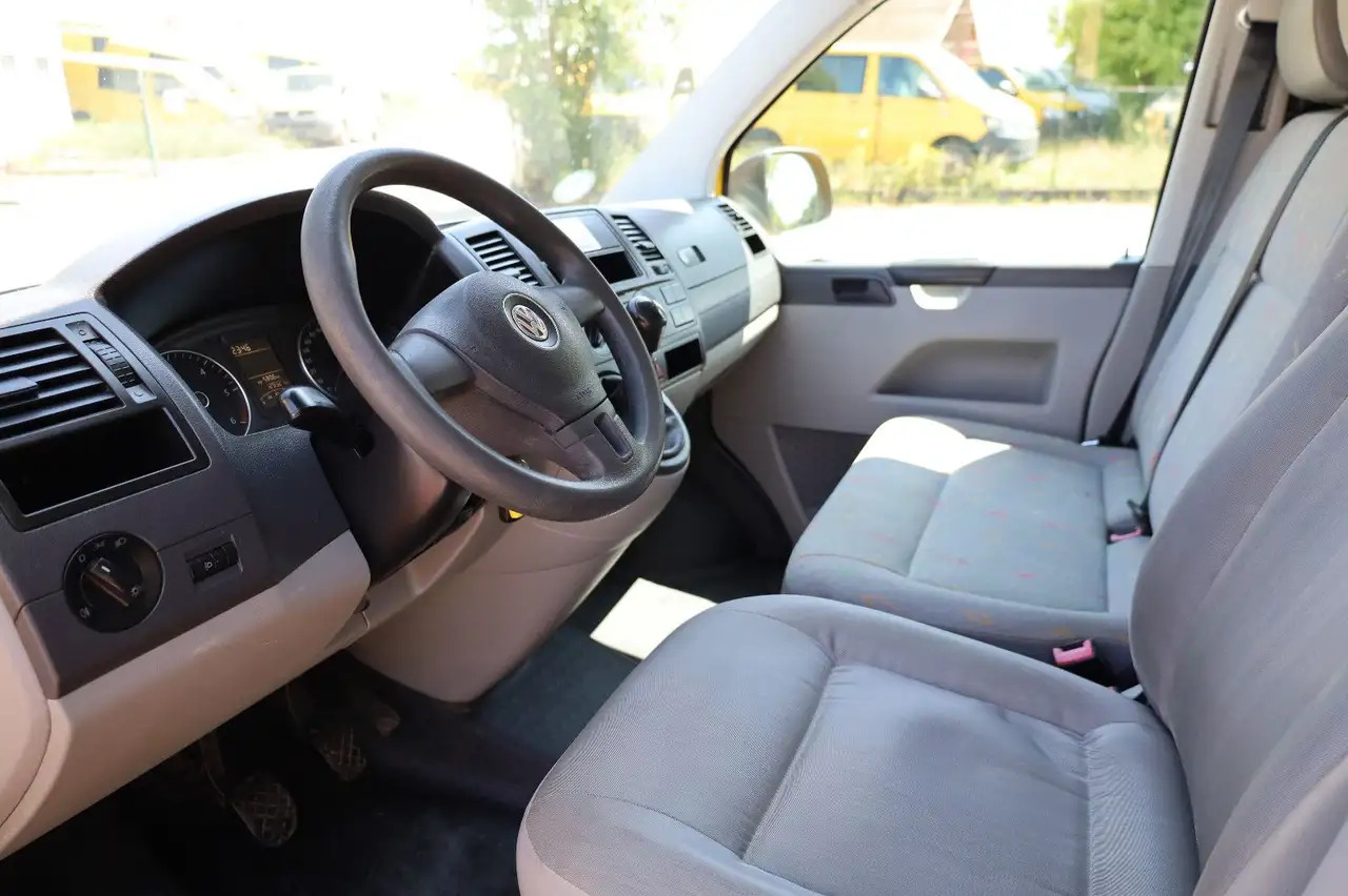Легковой автомобиль Volkswagen T5 /MAXI 2.0 TDI/EU5: фото 8
