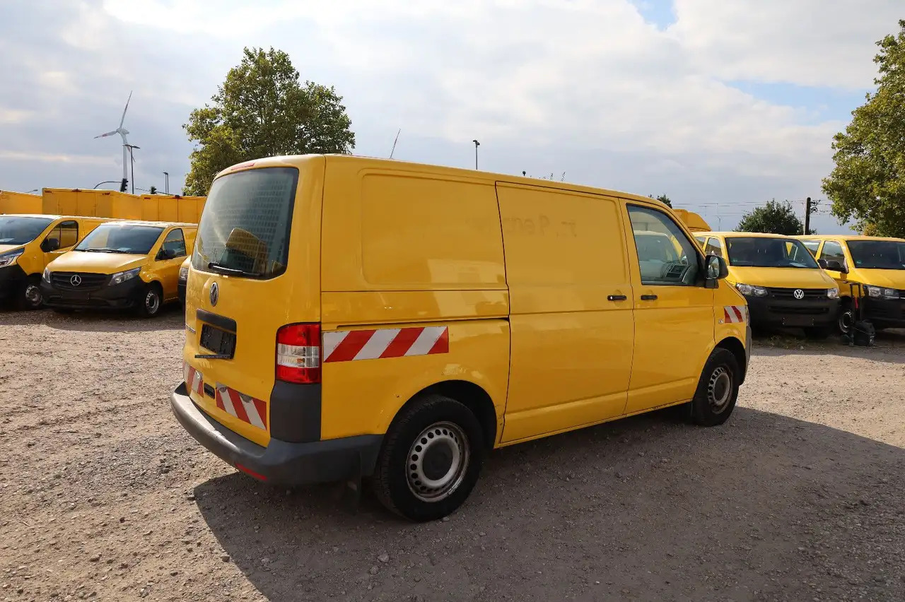 Volkswagen T5 Transporter/ 2.0 TDI/EU5/Werkstattfahrzeug - Цельнометаллический фургон, Коммунальная/ Специальная техника: фото 4 Volkswagen T5 Transporter/ 2.0 TDI/EU5/Werkstattfahrzeug - Цельнометаллический фургон, Коммунальная/ Специальная техника: фото 4