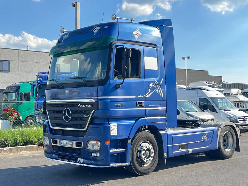 Mercedes-Benz Actros 1850 V8***Euro3**MEGA SPACE 1850 TOP CONDITION** - Тягач: фото 1 Mercedes-Benz Actros 1850 V8***Euro3**MEGA SPACE 1850 TOP CONDITION** - Тягач: фото 1