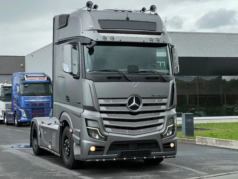 Mercedes-Benz Actros 1863 GIGASPACE*ACTROS L 1863*Full OPTIONS* - Тягач: фото 2 Mercedes-Benz Actros 1863 GIGASPACE*ACTROS L 1863*Full OPTIONS* - Тягач: фото 2