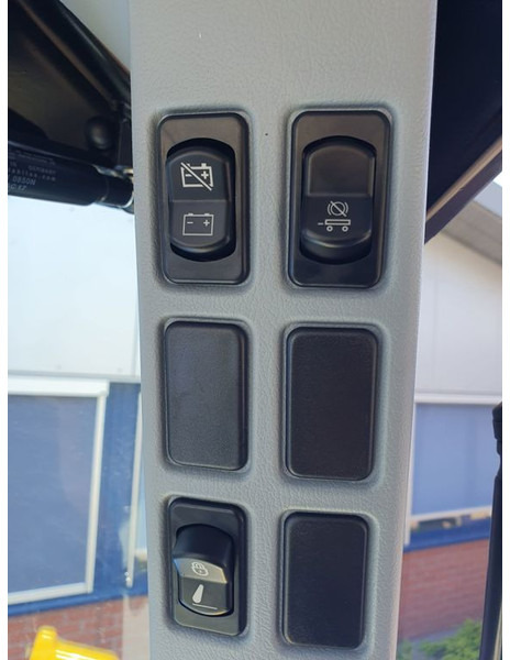 Новый Трактор New Holland T6.180 DC: фото 15