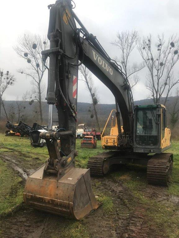 Гусеничный экскаватор Volvo EC 160 CL well: фото 28