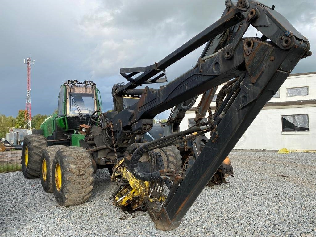 John Deere 1470 E - Харвестер: фото 2 John Deere 1470 E - Харвестер: фото 2