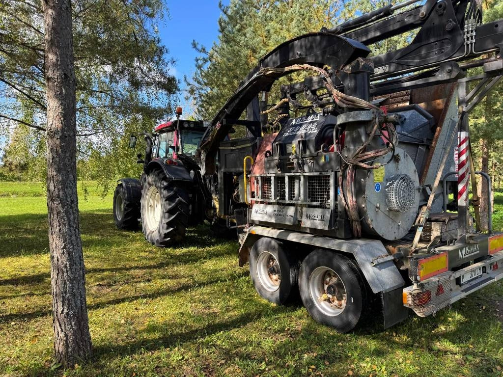 Mus-Max WT 8 XLZ  - Лесной трактор, Измельчитель древесины: фото 1 Mus-Max WT 8 XLZ  - Лесной трактор, Измельчитель древесины: фото 1