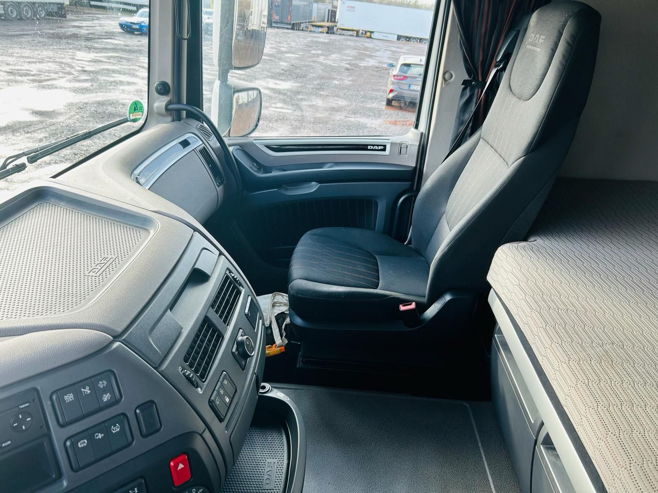 Тентованный грузовик, Тентованный прицеп DAF XF 480 FAN LowDeck 6x2 Jumbo Inklusive Anhänger: фото 15