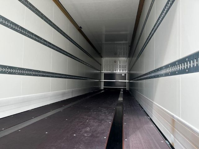 Krone SZK 18 Koffer Event Mega-Koffer 2.900 mm Höhe - Полуприцеп-фургон: фото 3 Krone SZK 18 Koffer Event Mega-Koffer 2.900 mm Höhe - Полуприцеп-фургон: фото 3