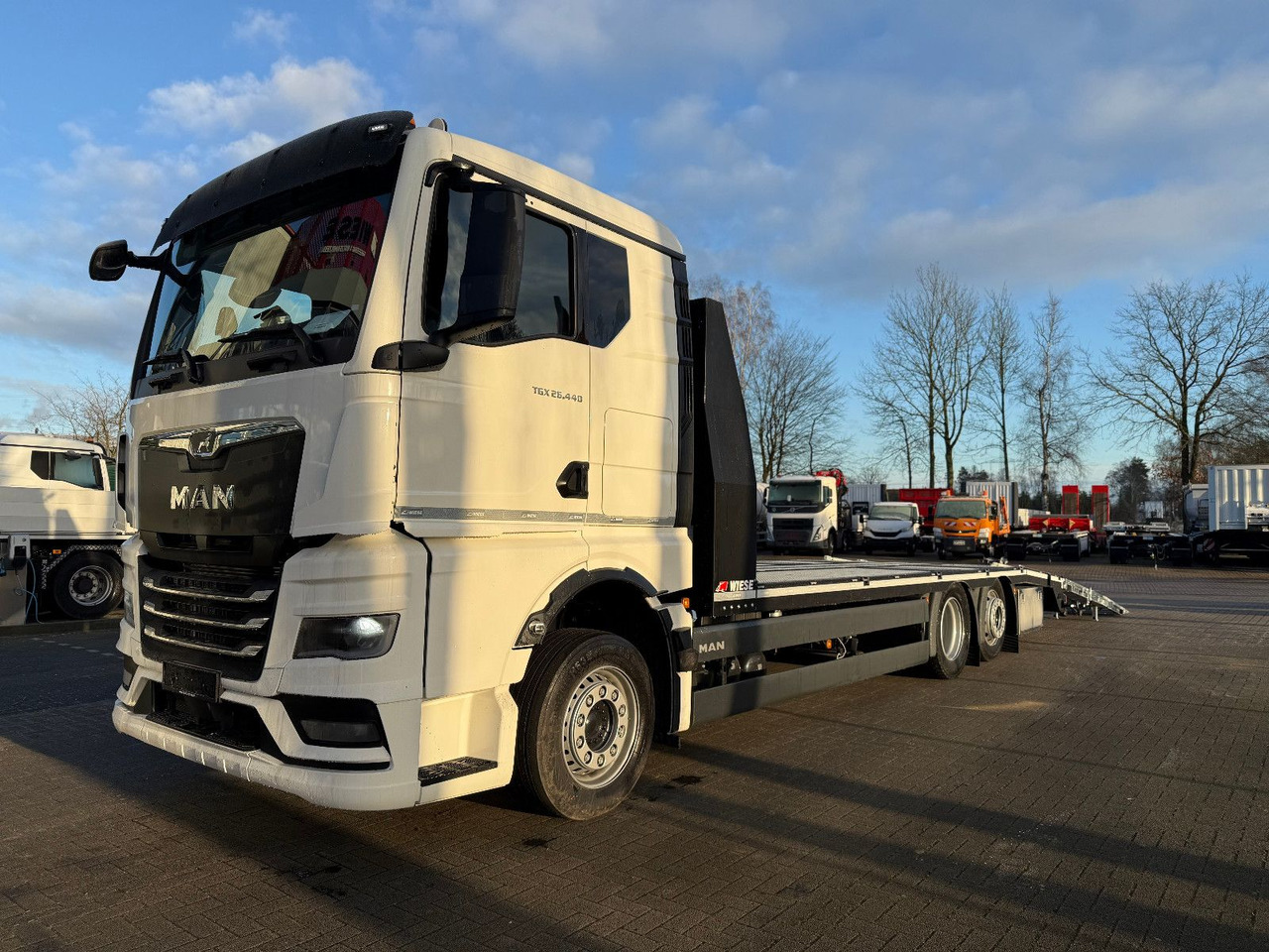 MAN Baumaschinen-  Arbeitsbühnentransporter Rampen - Грузовик бортовой/ Платформа: фото 5 MAN Baumaschinen-  Arbeitsbühnentransporter Rampen - Грузовик бортовой/ Платформа: фото 5