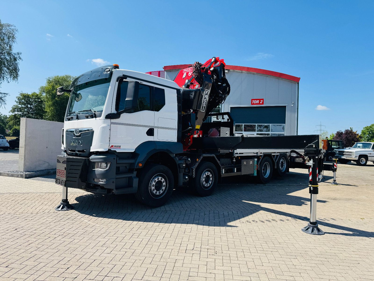 MAN TGS 32.510 mit F710 Frontkran sofort - Грузовик бортовой/ Платформа, Автоманипулятор: фото 2 MAN TGS 32.510 mit F710 Frontkran sofort - Грузовик бортовой/ Платформа, Автоманипулятор: фото 2