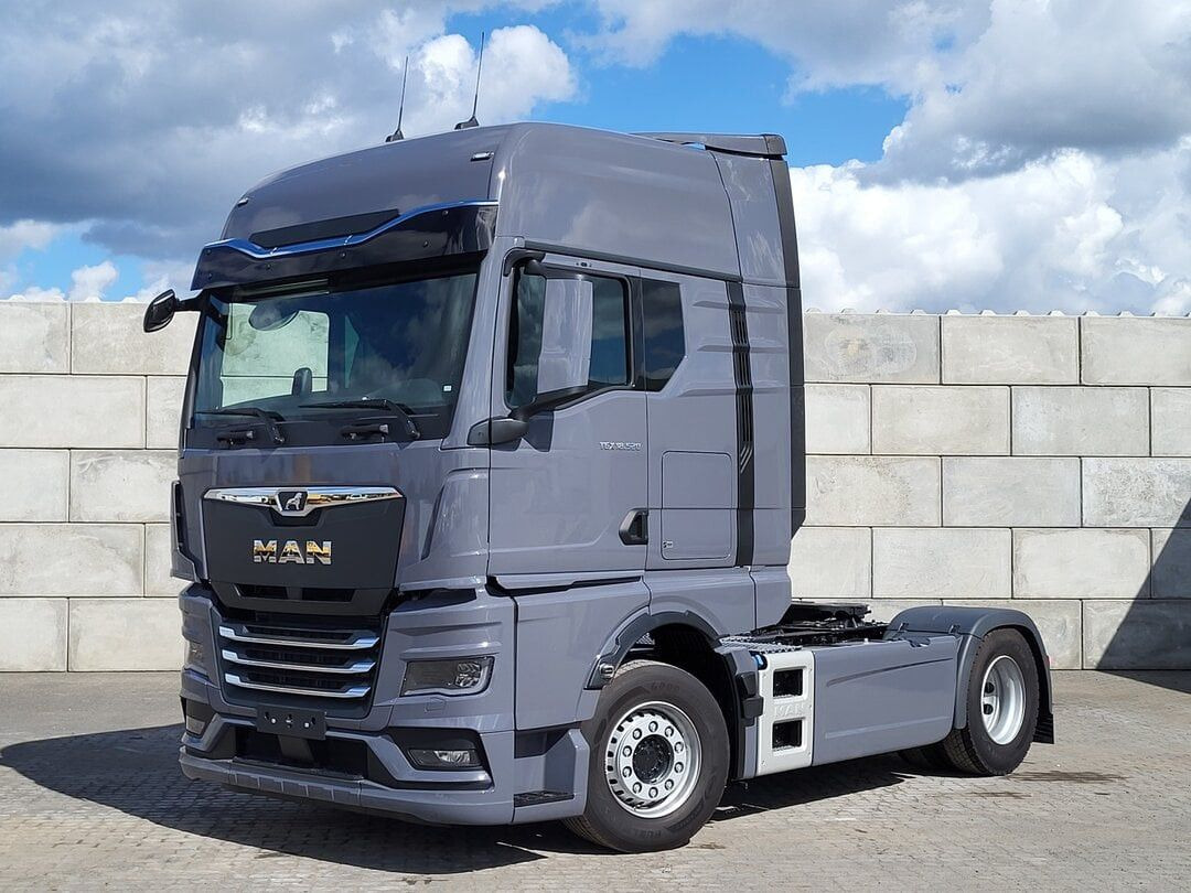 MAN TGX 18.520 GX 4x2 BL SA Euro 6 Sofort Verfügbar - Тягач: фото 1 MAN TGX 18.520 GX 4x2 BL SA Euro 6 Sofort Verfügbar - Тягач: фото 1