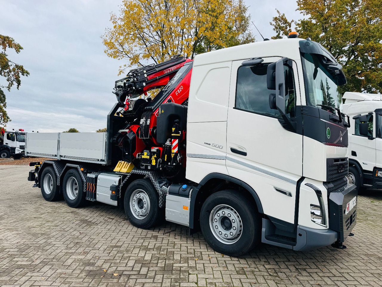 Volvo FH 500 8x4 Kran F820 RA2.27 Jib & Winde Sofort - Грузовик бортовой/ Платформа, Автоманипулятор: фото 5 Volvo FH 500 8x4 Kran F820 RA2.27 Jib & Winde Sofort - Грузовик бортовой/ Платформа, Автоманипулятор: фото 5