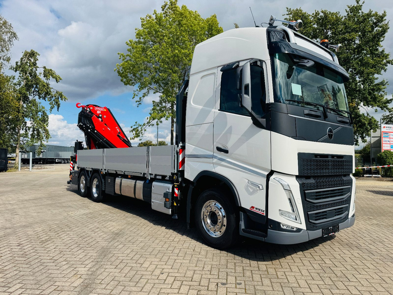 Volvo FH 540 6x2 Container Fassi F545 Heck - Грузовик бортовой/ Платформа, Автоманипулятор: фото 1 Volvo FH 540 6x2 Container Fassi F545 Heck - Грузовик бортовой/ Платформа, Автоманипулятор: фото 1