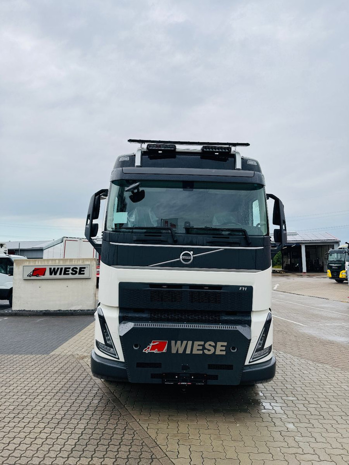 Volvo FH540 10x4 mit F1150 Ladekran, Sattelzugmaschine - Грузовик бортовой/ Платформа, Автоманипулятор: фото 4 Volvo FH540 10x4 mit F1150 Ladekran, Sattelzugmaschine - Грузовик бортовой/ Платформа, Автоманипулятор: фото 4