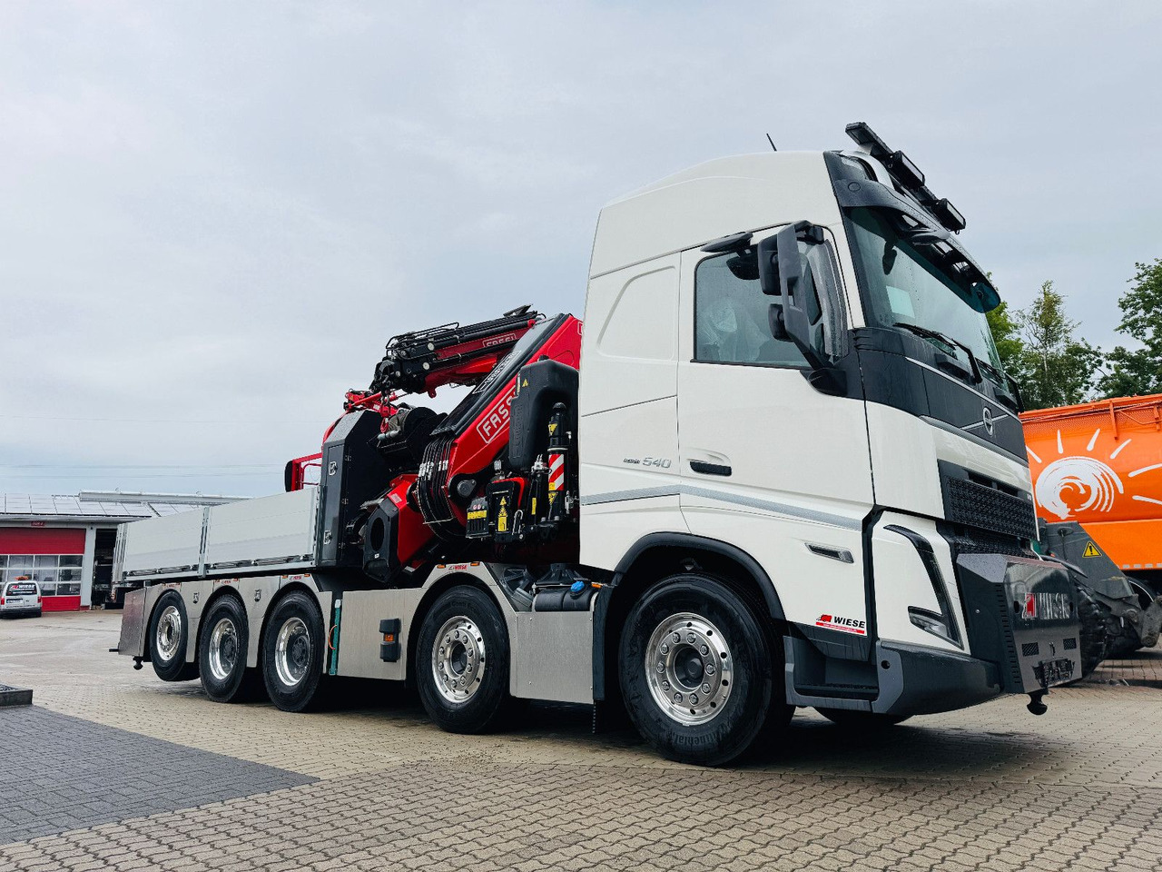 Volvo FH540 10x4 mit F1150 Ladekran, Sattelzugmaschine - Грузовик бортовой/ Платформа, Автоманипулятор: фото 2 Volvo FH540 10x4 mit F1150 Ladekran, Sattelzugmaschine - Грузовик бортовой/ Платформа, Автоманипулятор: фото 2