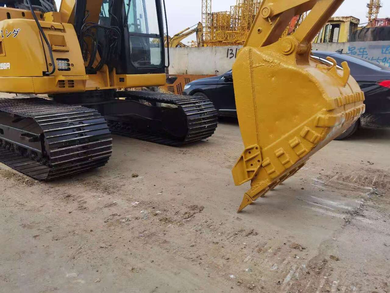 CATERPILLAR 313C - Гусеничный экскаватор: фото 4 CATERPILLAR 313C - Гусеничный экскаватор: фото 4