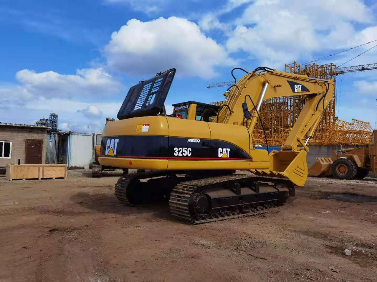 CATERPILLAR 325C - Гусеничный экскаватор: фото 2 CATERPILLAR 325C - Гусеничный экскаватор: фото 2