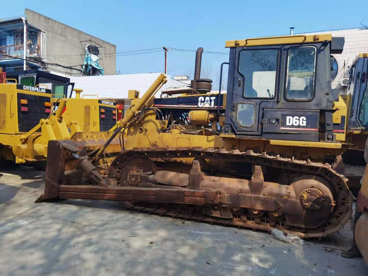 CATERPILLAR D6G - Бульдозер: фото 3 CATERPILLAR D6G - Бульдозер: фото 3