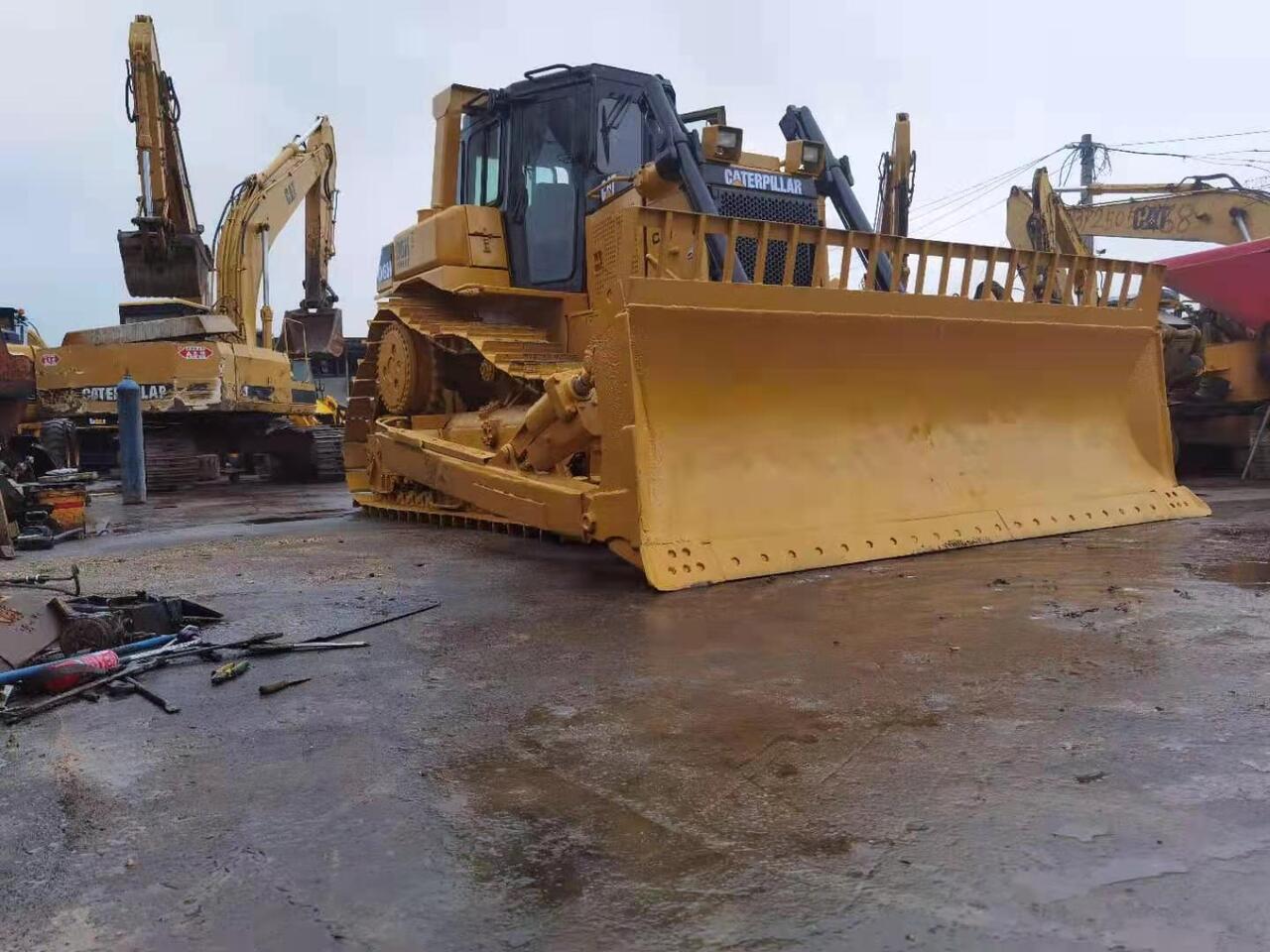 CATERPILLAR D6H - Бульдозер: фото 2 CATERPILLAR D6H - Бульдозер: фото 2