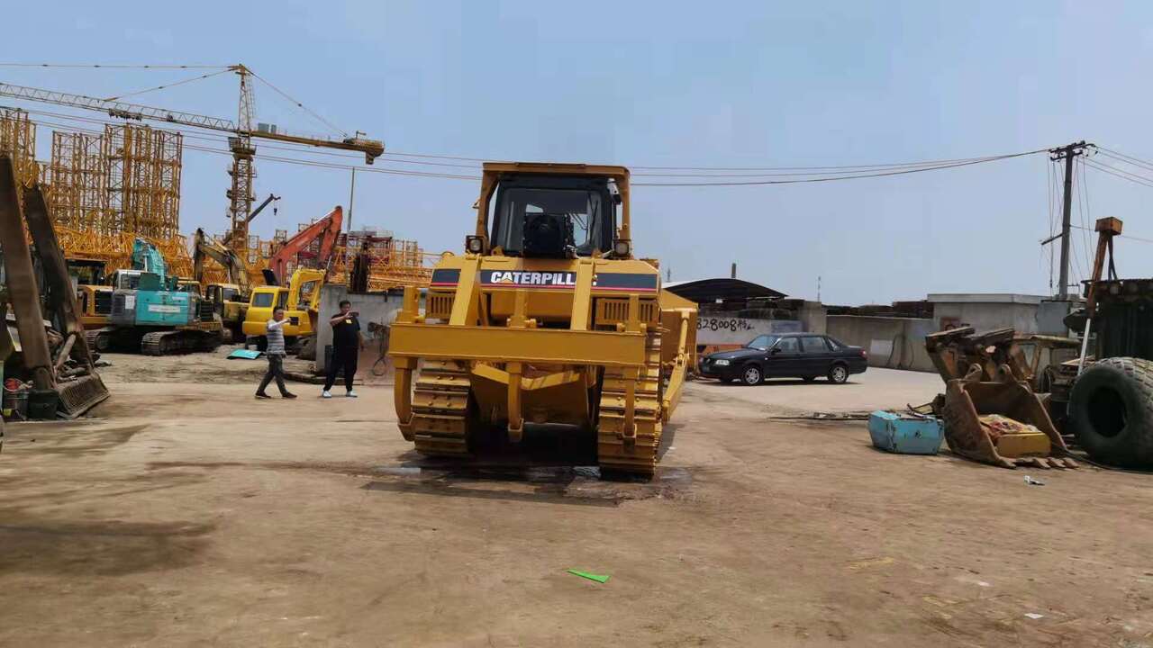 CATERPILLAR D7R - Бульдозер: фото 3 CATERPILLAR D7R - Бульдозер: фото 3