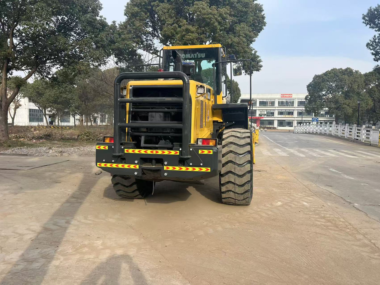 KOMATSU WA380-6 - Колёсный погрузчик: фото 2 KOMATSU WA380-6 - Колёсный погрузчик: фото 2