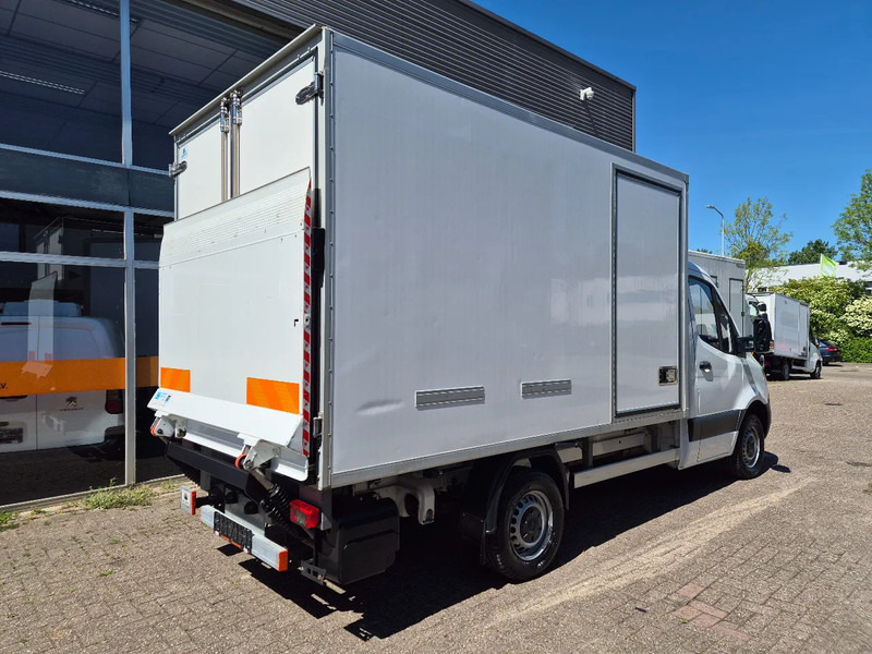 Mercedes-Benz Sprinter 315 CDI/ Kuhlkoffer/ TK V300 MAX/ LBW/ Stby230 - Фургон-рефрижератор: фото 3 Mercedes-Benz Sprinter 315 CDI/ Kuhlkoffer/ TK V300 MAX/ LBW/ Stby230 - Фургон-рефрижератор: фото 3