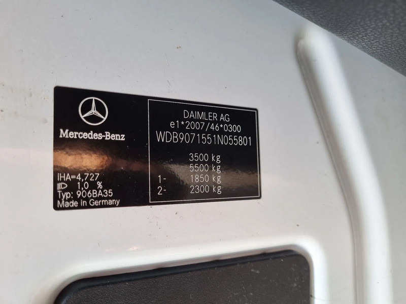 Малотоннажный бортовой грузовик Mercedes-Benz Sprinter 516 CDI Chassis Cabine 4.33 WB GVW 3500 kg Euro 6: фото 9